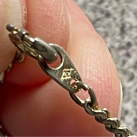 Vintage Gold Toned Clear Rhinestone Necklace Stamped NA. - Picture 6 of 8